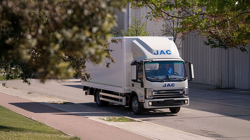 Camión eléctrico iJAC 7.5
